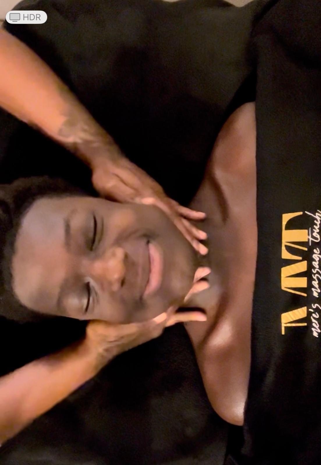 Meres Massage Touch massagepraktijk in Almere voor ontspanningsmassage, sportmassage en kindermassage